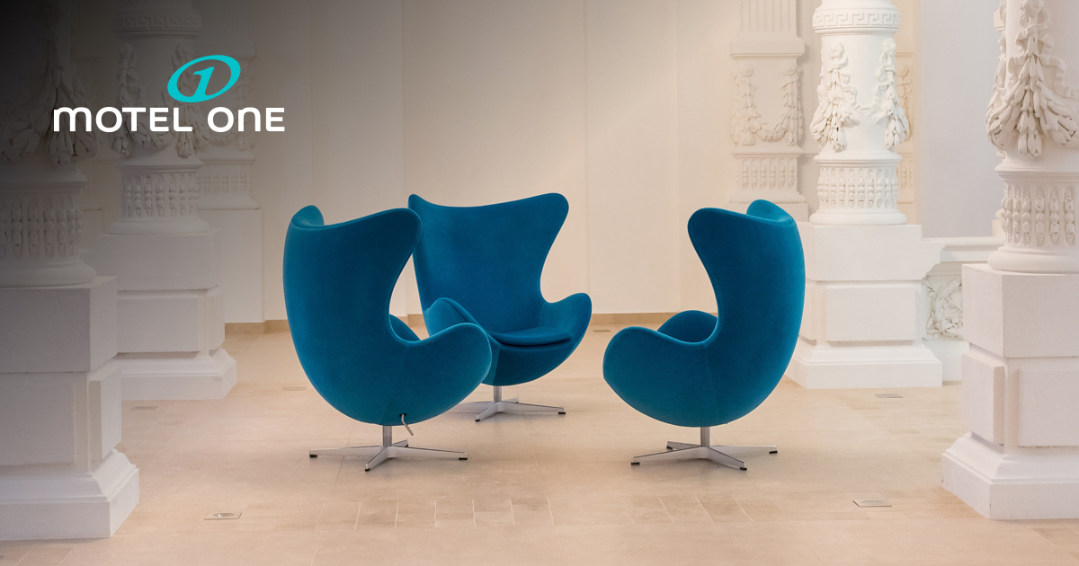 Experience Motel One Porte Dorée: Comfort, Organic Breakfast, and Free WiFi